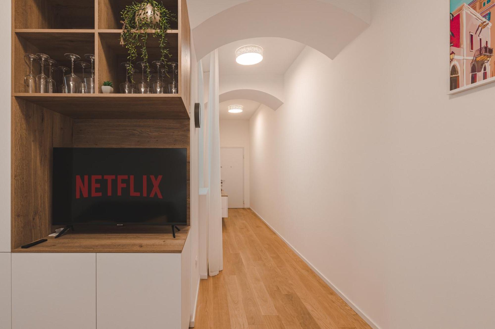 Apartment Stylish In The Center Of - Station - Wifi-netflix Triest