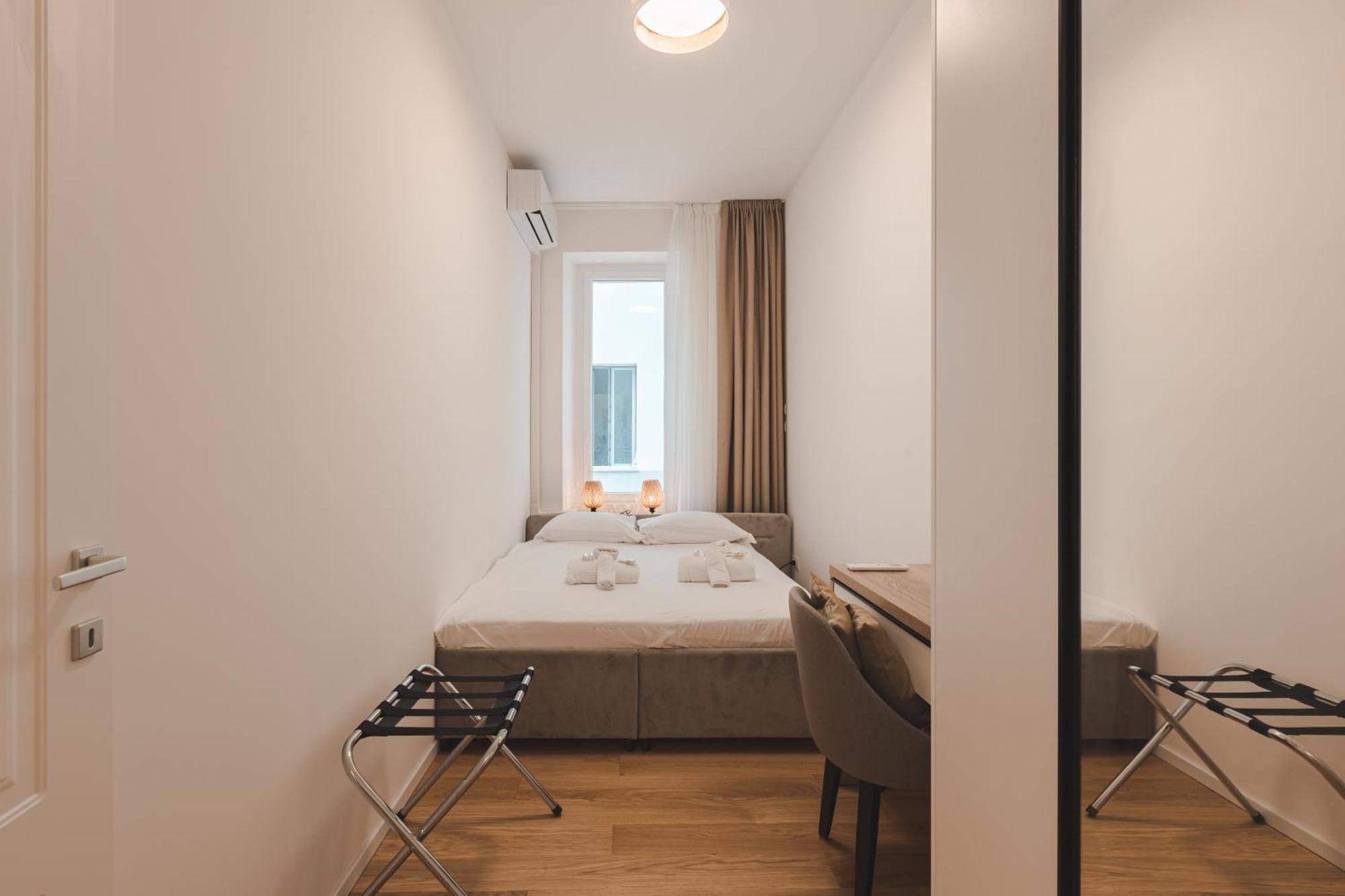 Stylish In The Center Of - Station - Wifi-netflix * Triest